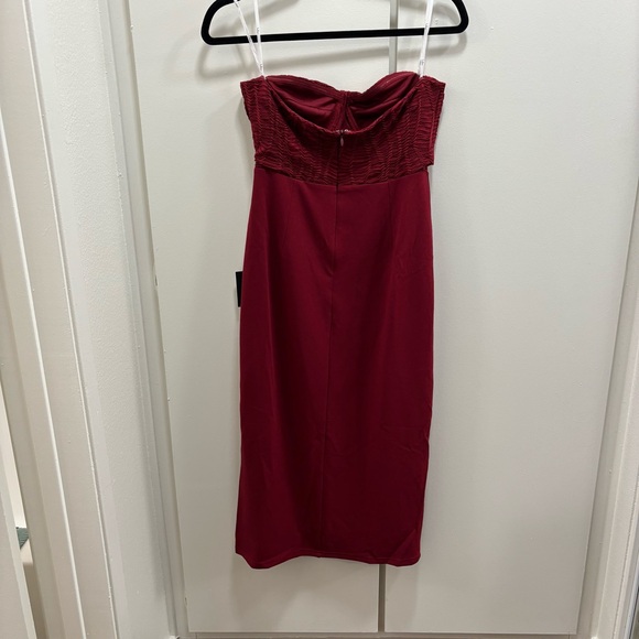 Lulus NWT Medium Passionate Aura Wine Red Textured Strapless Bustier Midi Dress - Picture 3 of 6